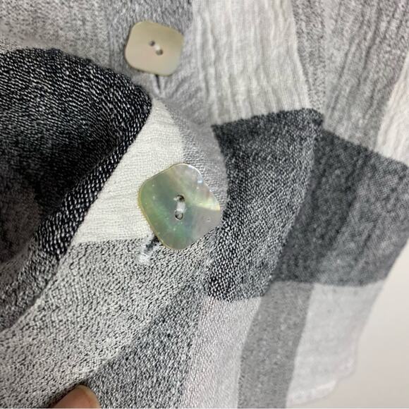 Habitat Clothes to live in Plaid Gray Button Down Shirt - Picture 8 of 15